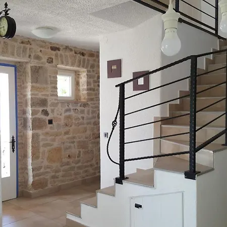 Family Friendly House With A Swimming Pool Puljane, Krka - 11688 * Oklaj