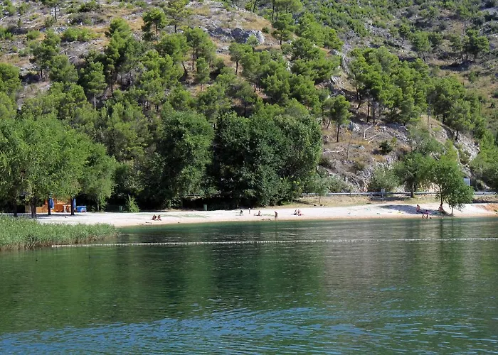 Vakantiehuis Family Friendly House With A Swimming Pool Puljane, Krka - 11688