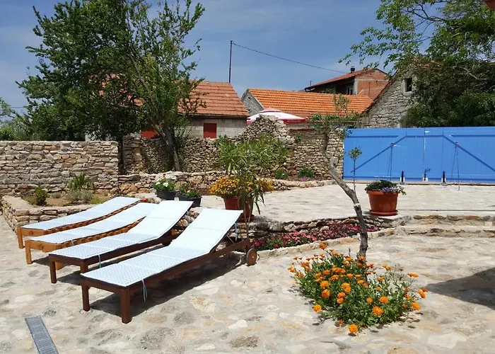 Family Friendly House With A Swimming Pool Puljane, Krka - 11688 Oklaj