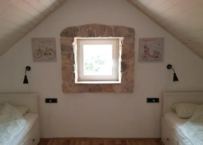 Vakantiehuis Family Friendly House With A Swimming Pool Puljane, Krka - 11688 *